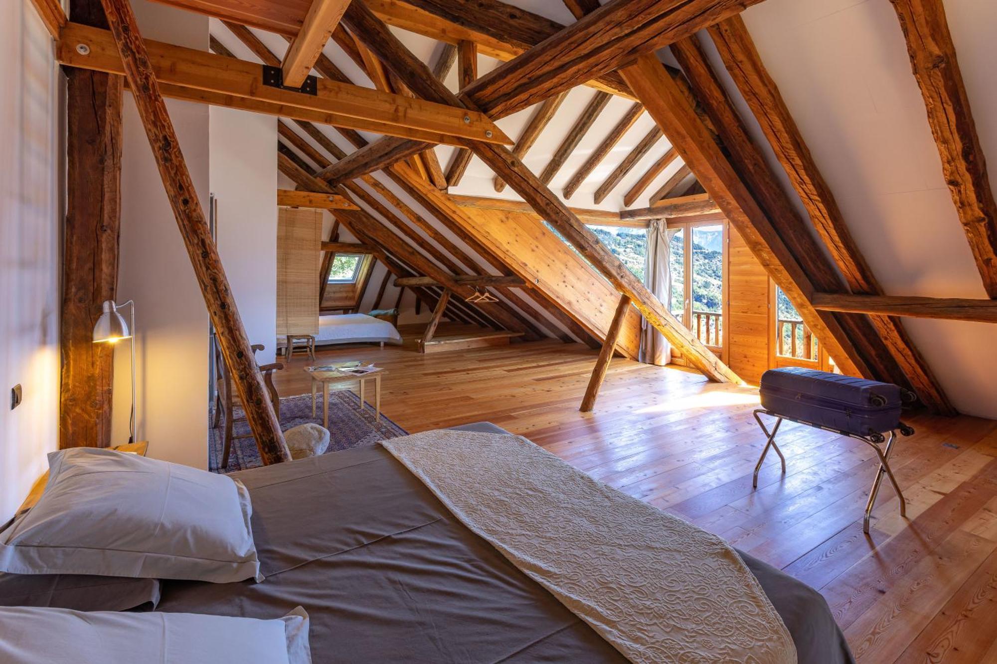 La Ferme De Beaute Panzió Chateauroux-les-Alpes Kültér fotó