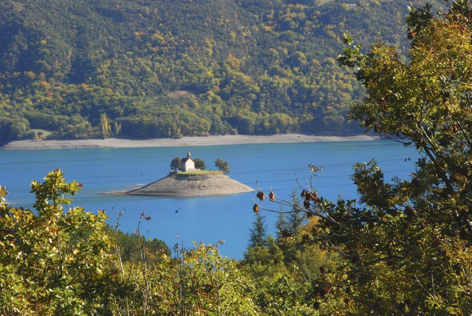 La Ferme De Beaute Panzió Chateauroux-les-Alpes Kültér fotó