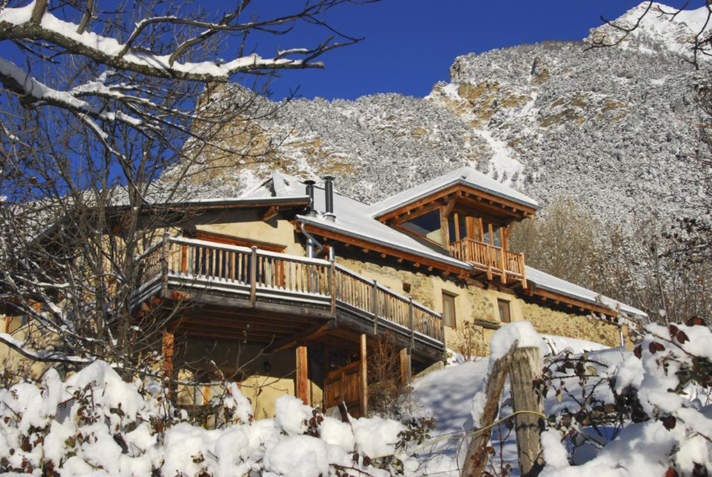 La Ferme De Beaute Panzió Chateauroux-les-Alpes Kültér fotó